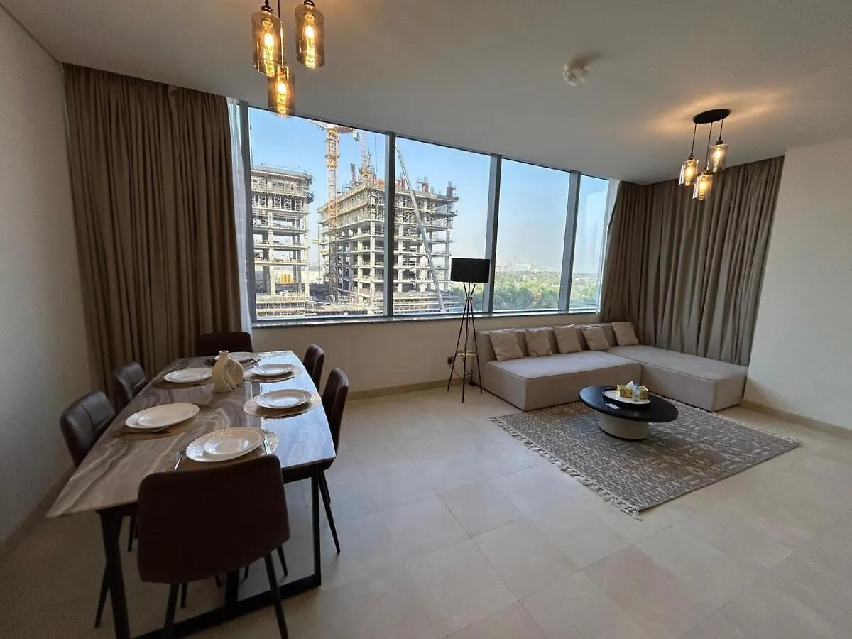 Luxury 2-Bedroom Apartment In Difc , Skyline Views Dubai