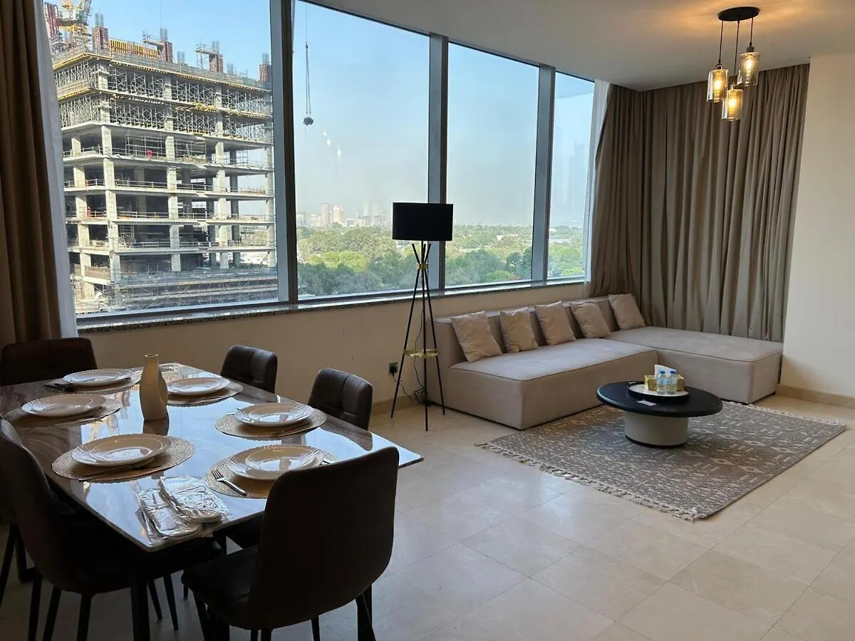 Luxury 2-Bedroom Apartment In Difc , Skyline Views Dubai