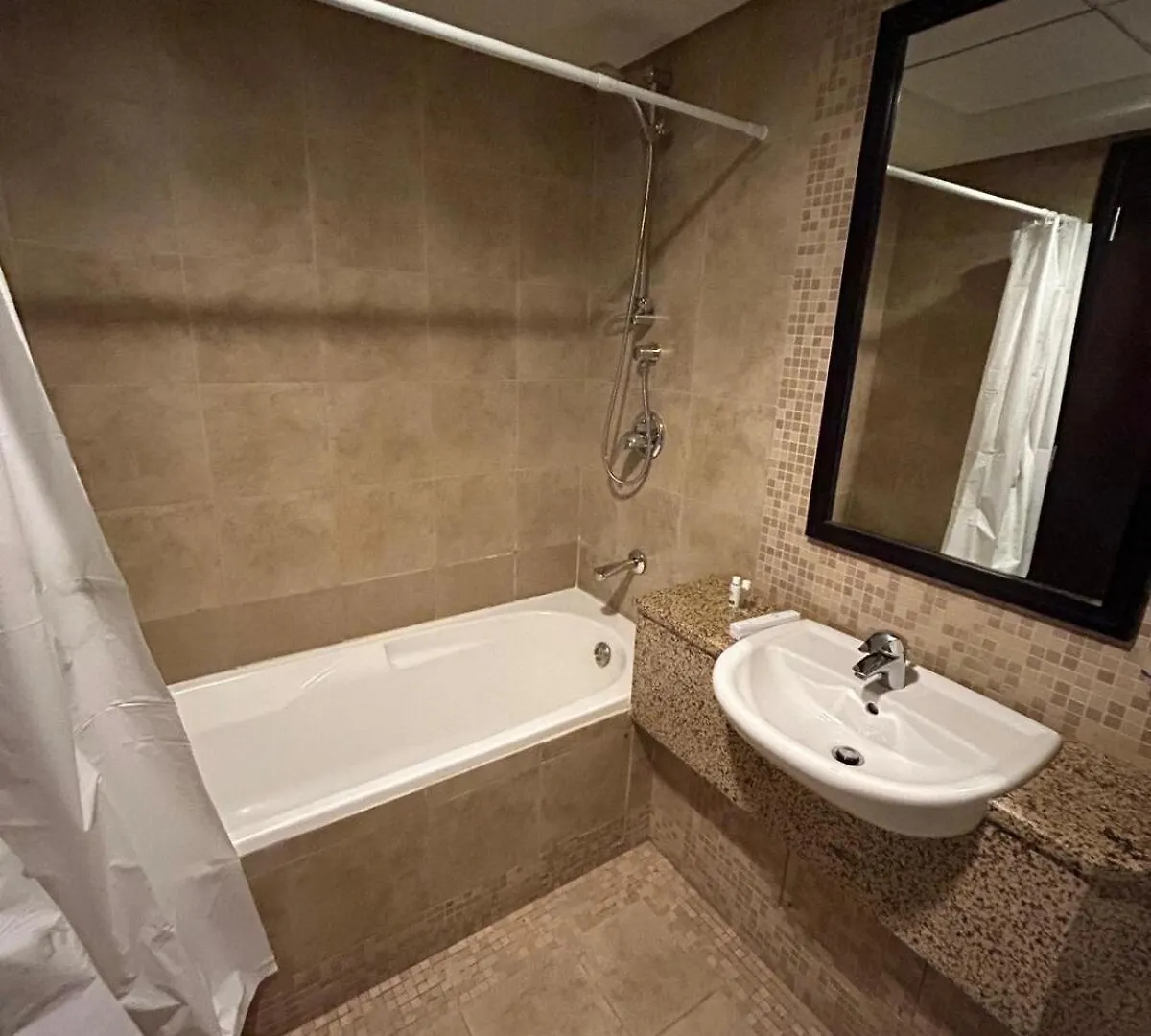 Luxury 2-Bedroom Apartment In Difc , Skyline Views Dubai United Arab Emirates